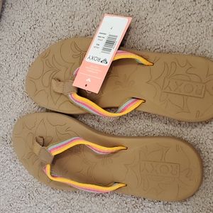 Sandals Roxy size 7 flip flops